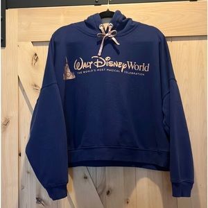 WALT DISNEY WORLD 50th Anniversary Navy Castle Semi Crop Top Hoodie. Size 1X.
